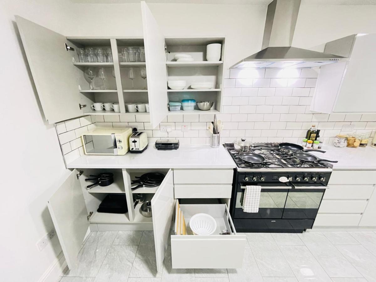 Leytonstone House - Sleepylodge Лондон Екстериор снимка