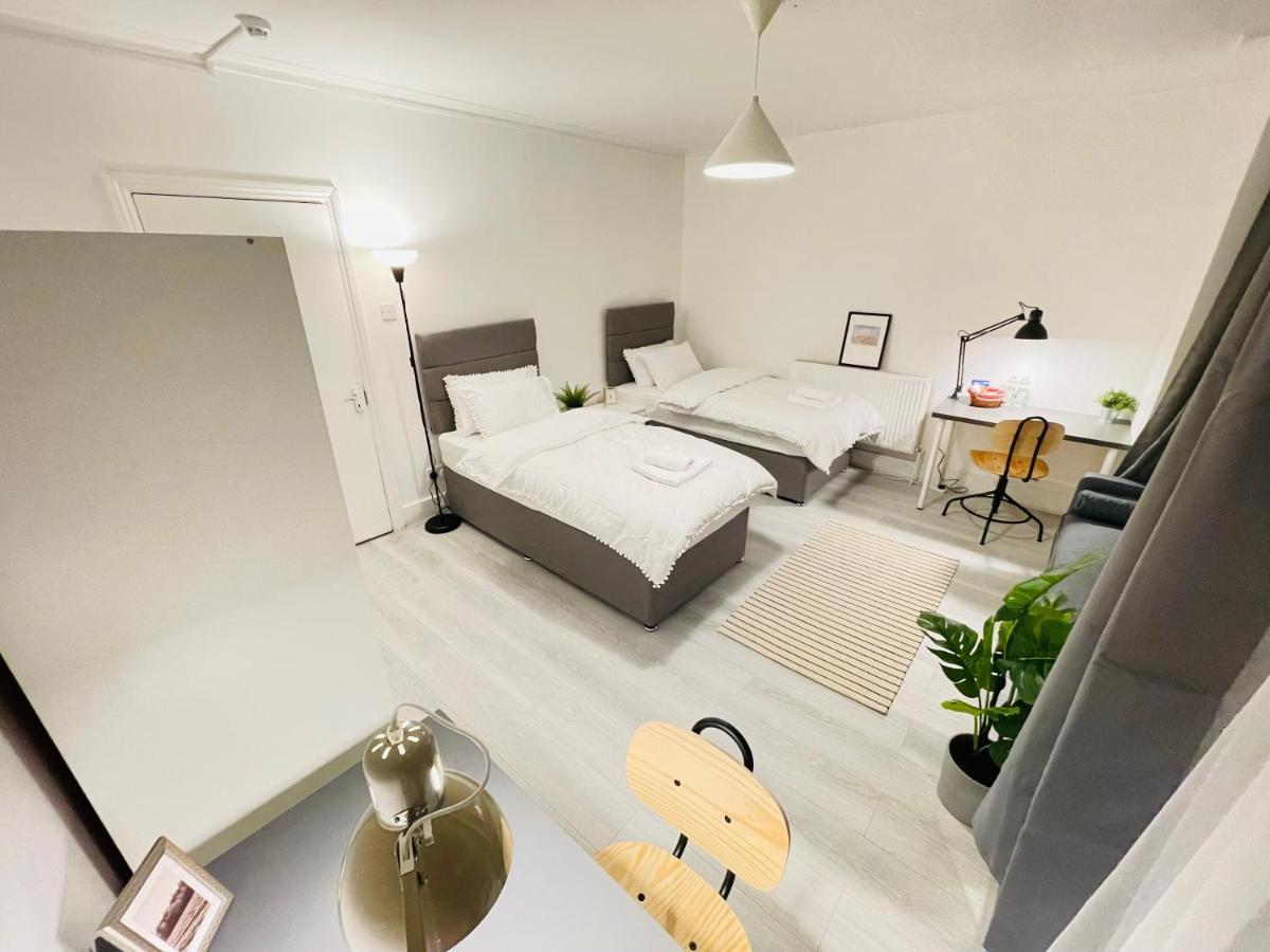Leytonstone House - Sleepylodge Лондон Екстериор снимка
