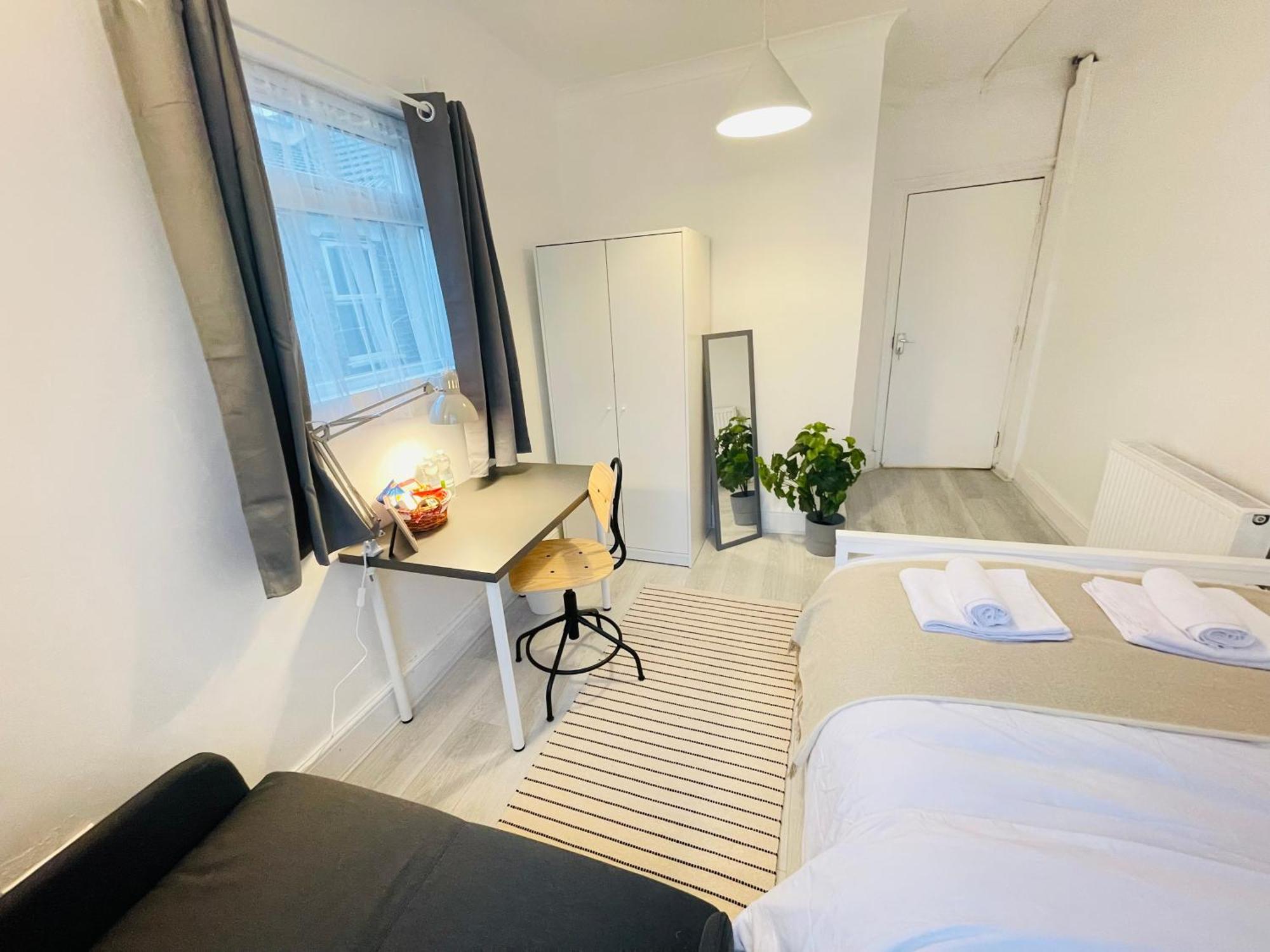 Leytonstone House - Sleepylodge Лондон Екстериор снимка
